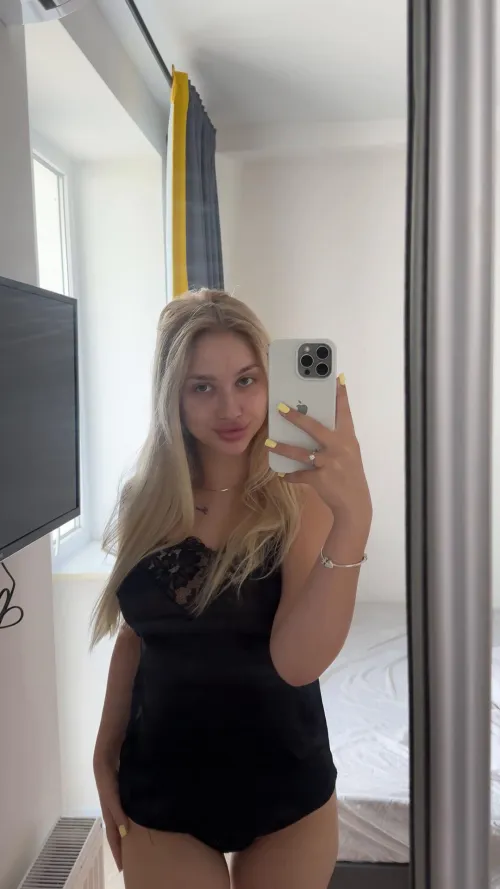 ive got space for the right company tonight by fairygoddess_909