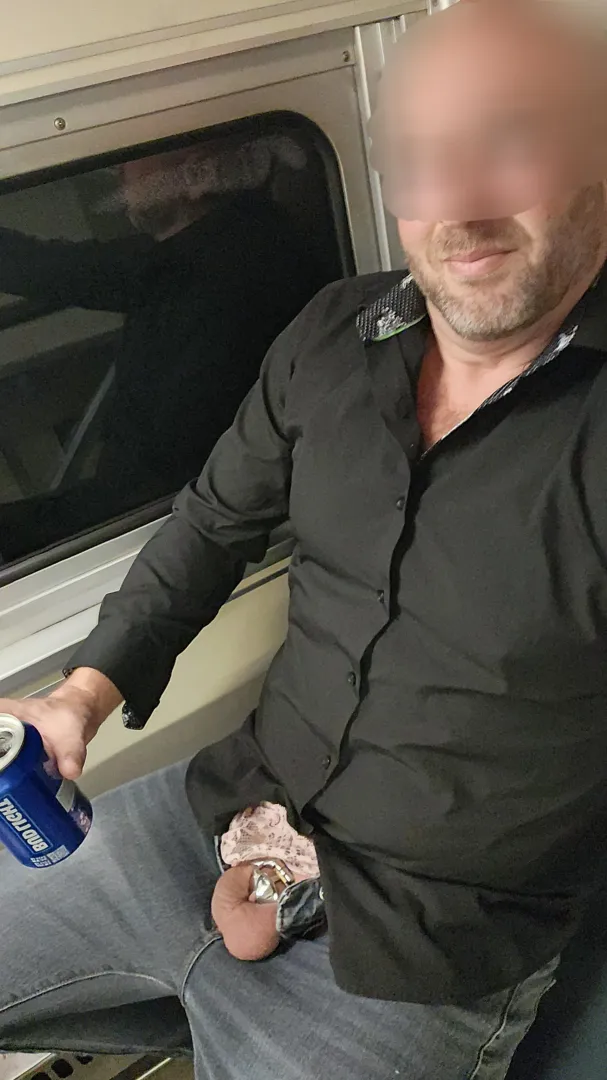 I've learned thay cage checks aren't requests, they're commands, and the train is no exception‍♂️ posted by herlockedsub