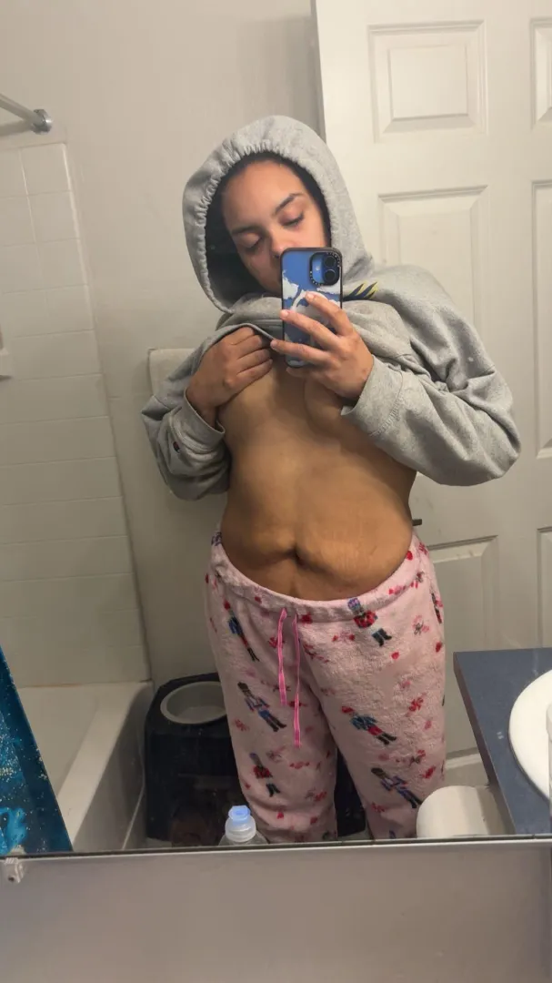 I’ve lost weight Pappi, am I still fuckable? posted by Nova_Aira