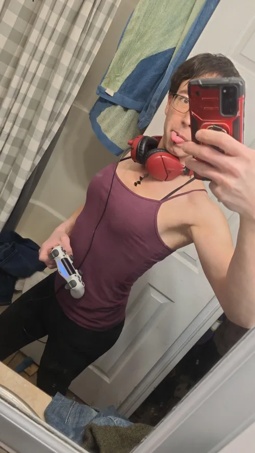 I've missed dressing up so much <3 by Hailey-Moore