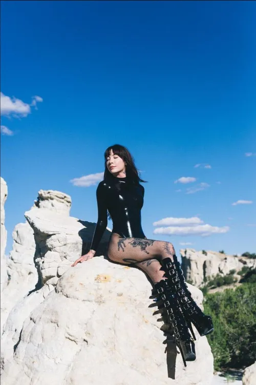 I've never been more jealous of a boulder by XavierKD