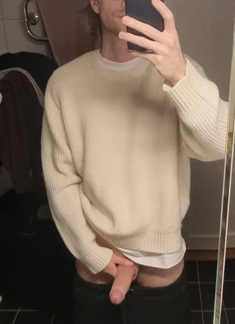 Jag behöver dig på knä, nu posted by Hoolix0