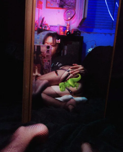 J’ai l’air rikiki devant mon miroir non?! Quelle taille a votre avis  by u-zme