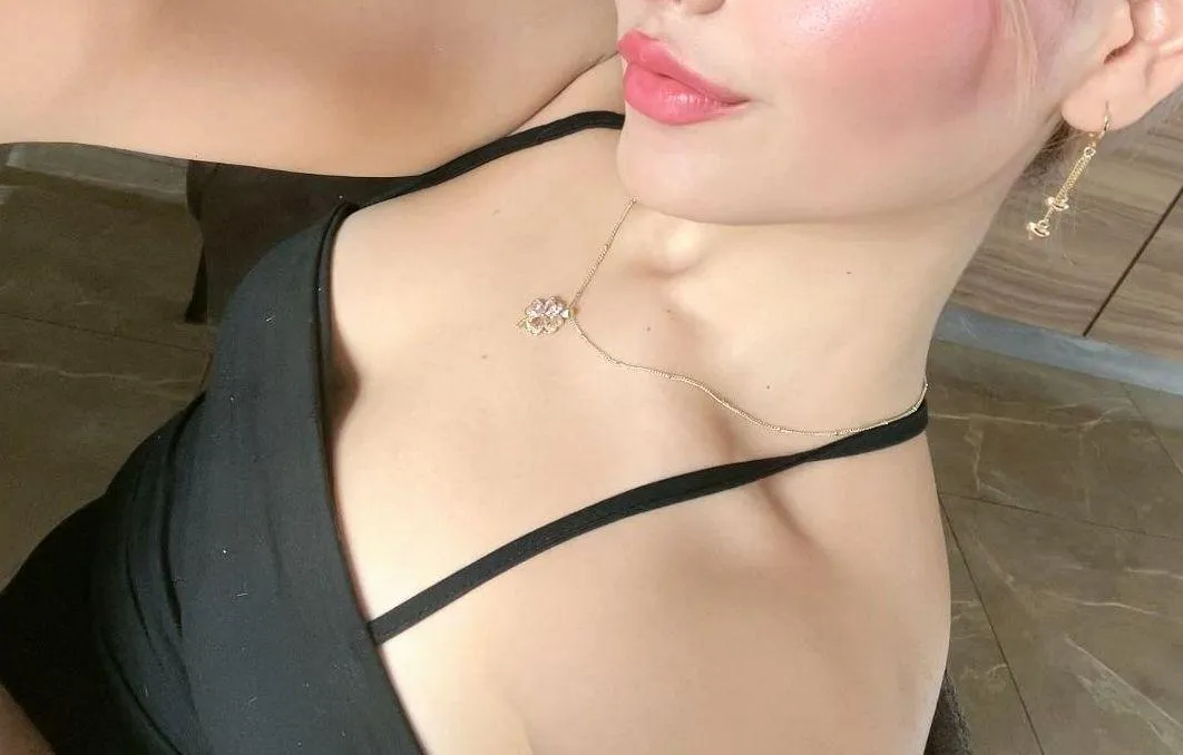 Je ne poursuis pas l’attention posted by SweetPiee1