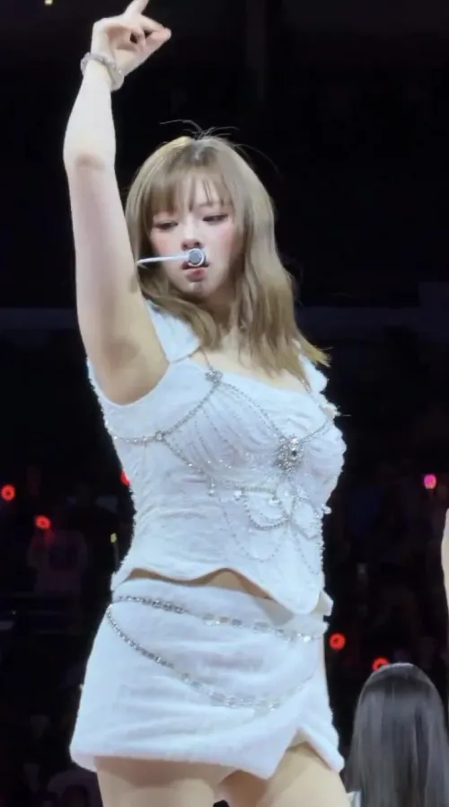 JEONGYEON - Twice by Dense_Twist_9021