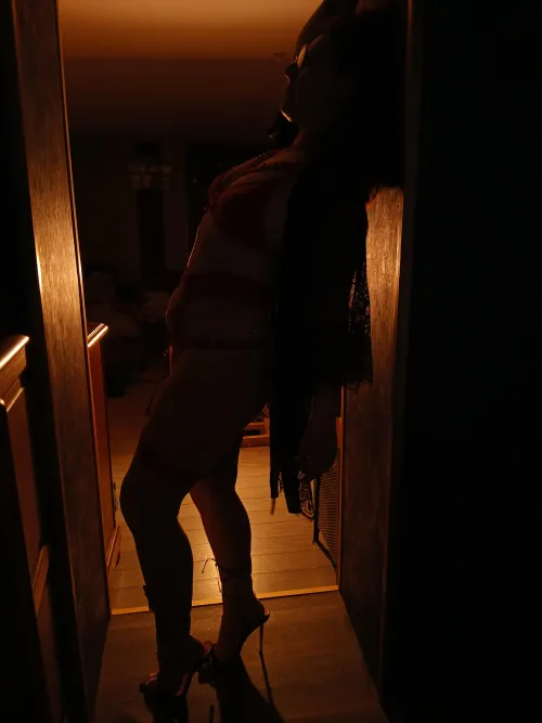 Jeu d ombre pour attiser votre envie by Trinita957614