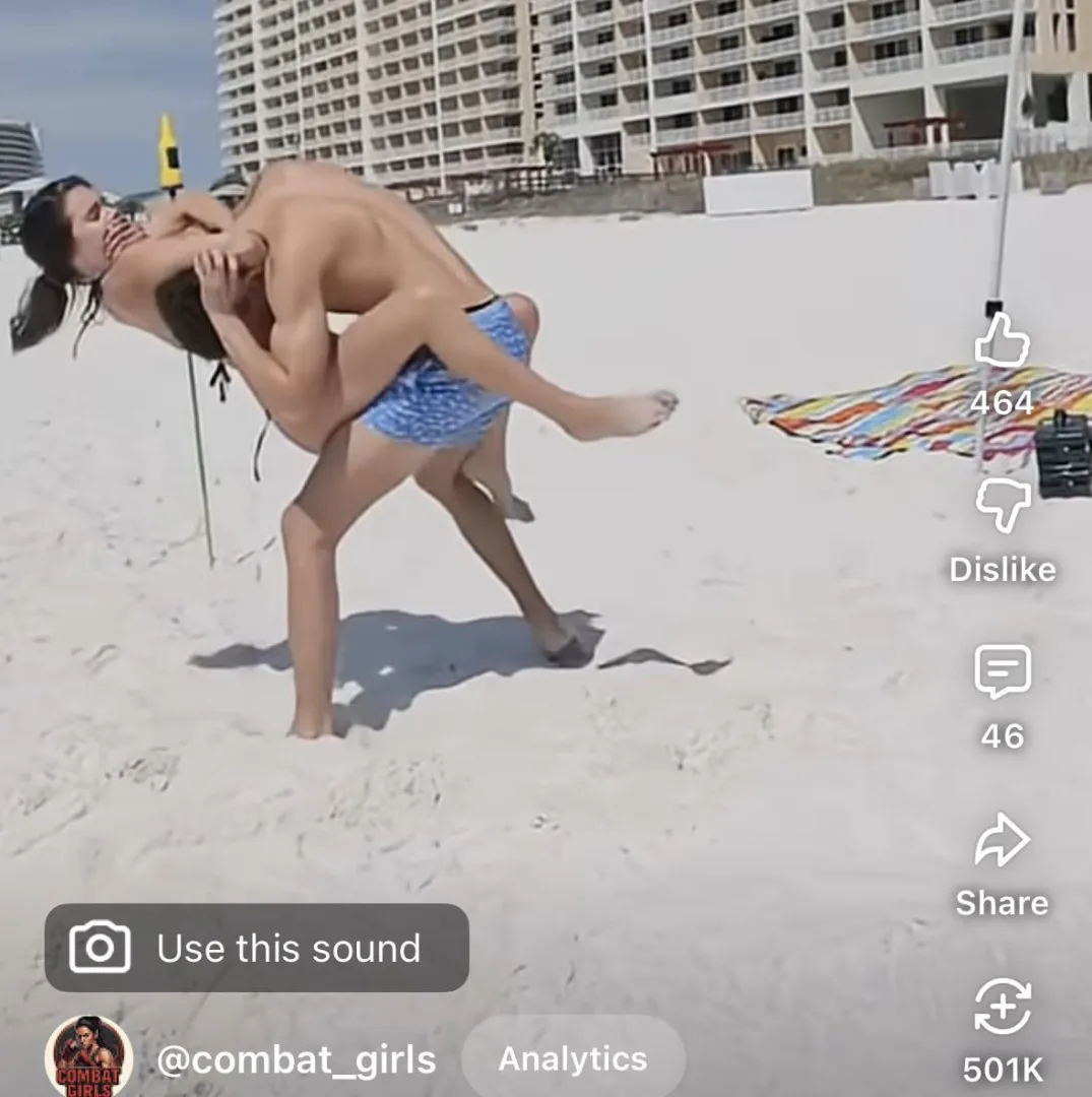 Jiu Jitsu Girl Submits a man in front of his girlfriend posted by combat_girls