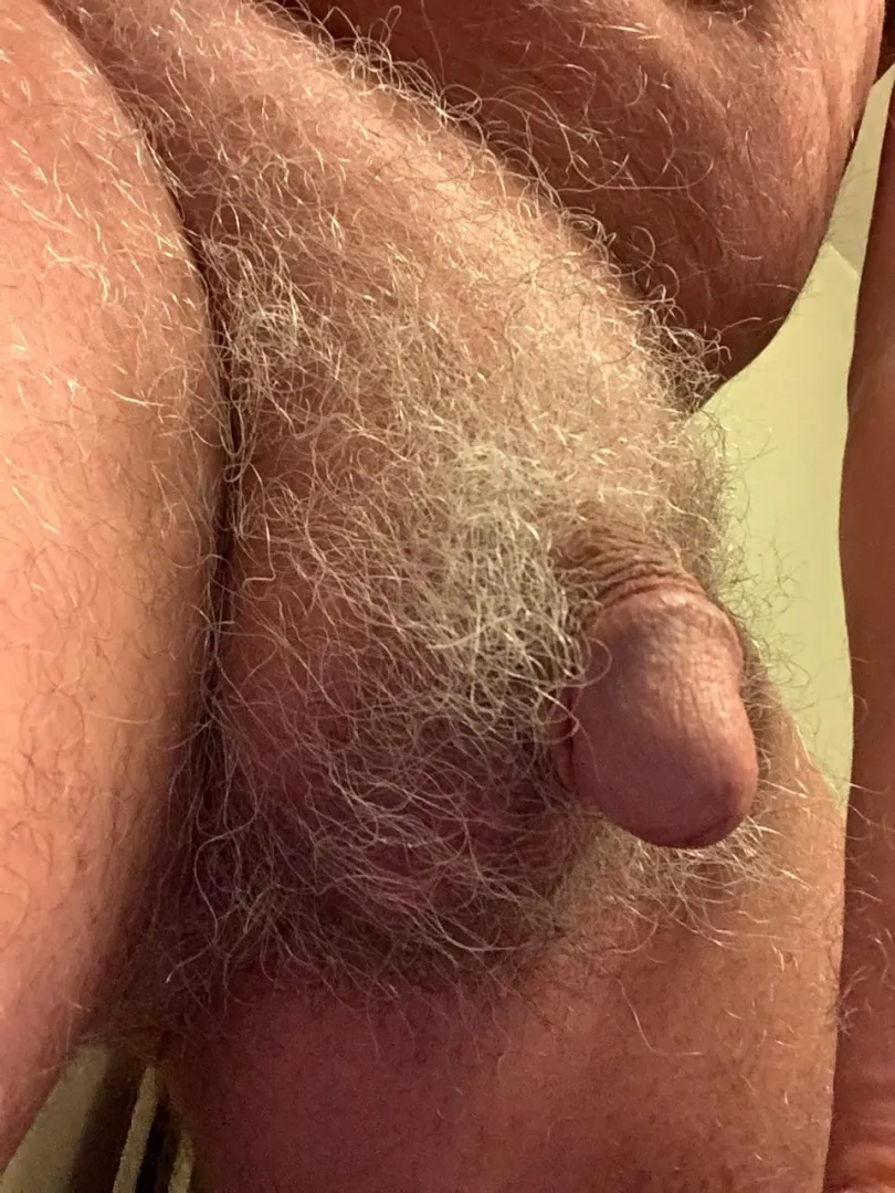 Jumping in the shower. Care to join me? (62) posted by SilverBud64