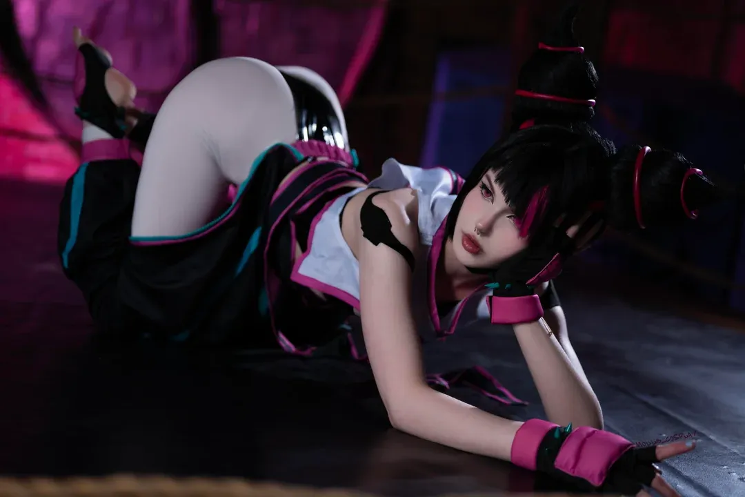 Juri Han cosplay by me (mollb_cosplay) posted by e1lie_grau