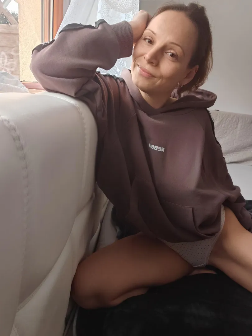 Just a chill day posted by LauraSimonova