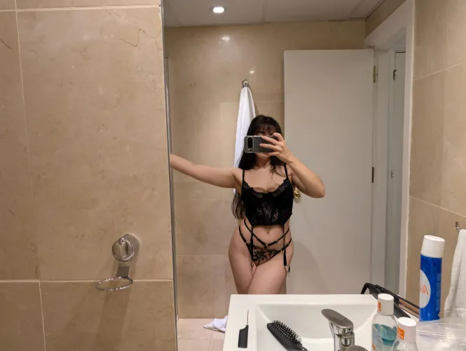 Just a girl and her thoughts by nymph_nocturna