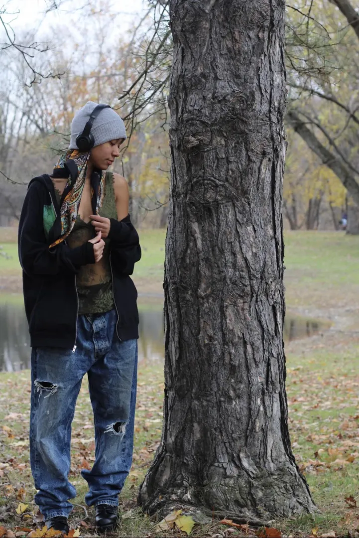 just a girl enjoying a tree  posted by zenxbiamusic