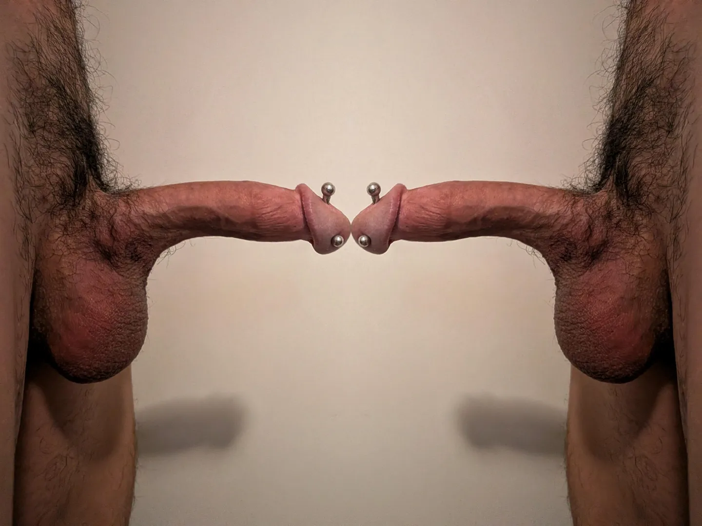 Just a kiss  posted by handsfreedion