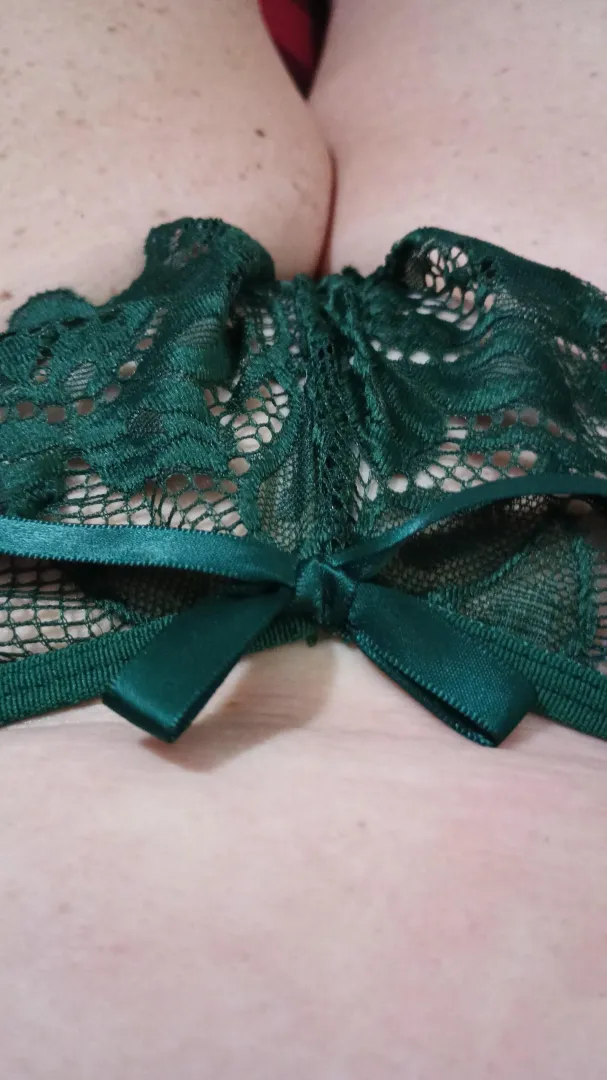 Just a Libra milf posted by justalibra77