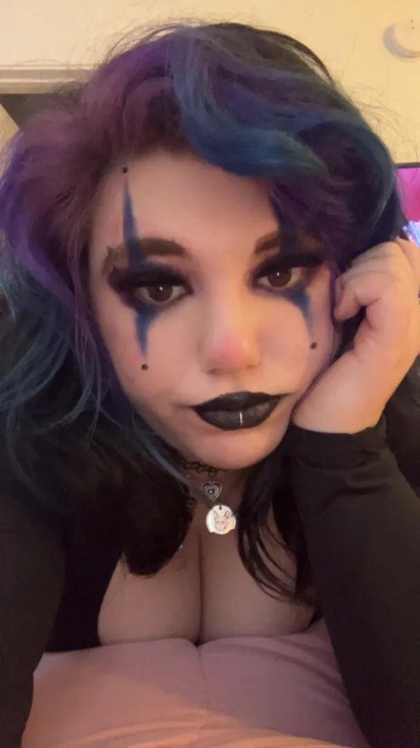 Just a lil clown slut posted by TheKittyKayt
