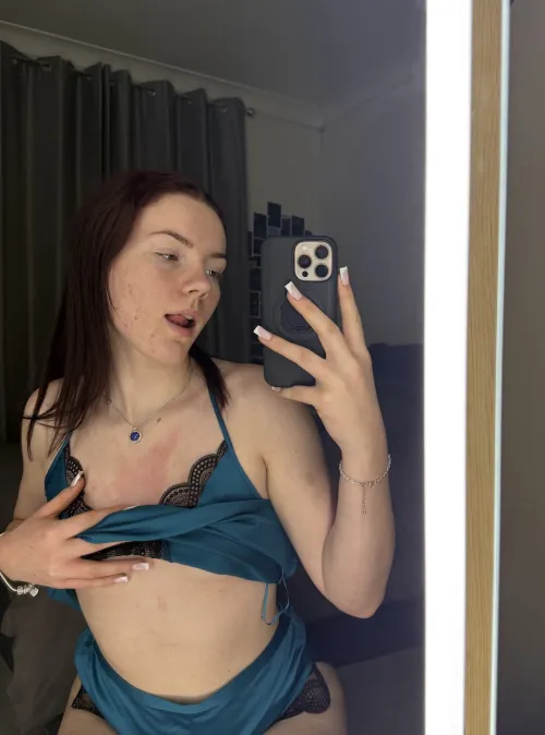 just a lil tease ;) by Financial_Clerk5746