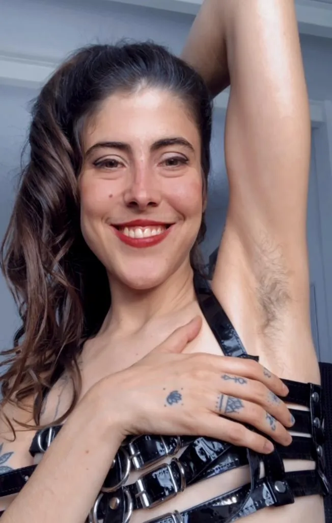 just a little amount of hair makes you drool for me posted by Southern-Deal5821