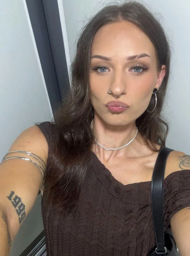 Just a little attitude posted by mochacaramela