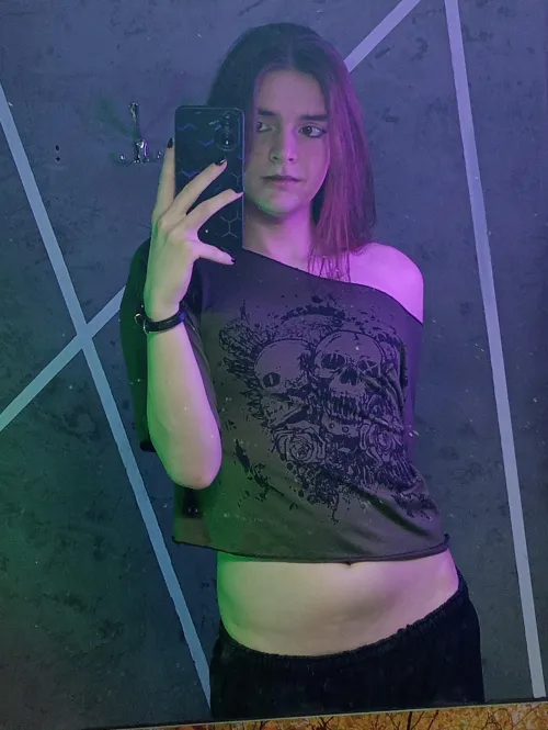 Just a little peak ;3 by TimelyImprovement770