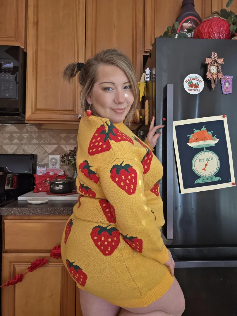 Just A Modest Sweet BBW posted by TheRealSim1