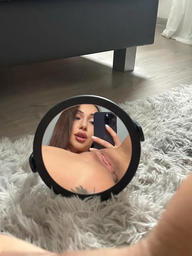 Just a perfect body doing her best to give you a boner posted by poopyra