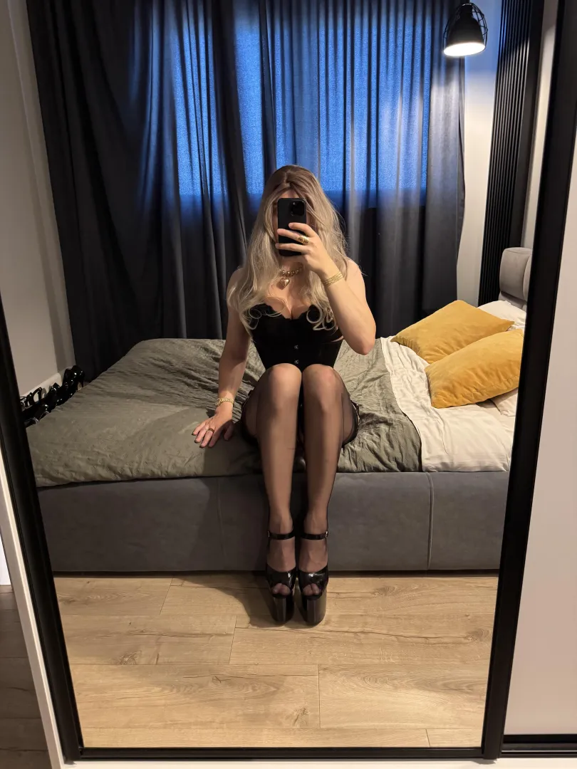 Just a sissy  posted by YvetteChateauSlt