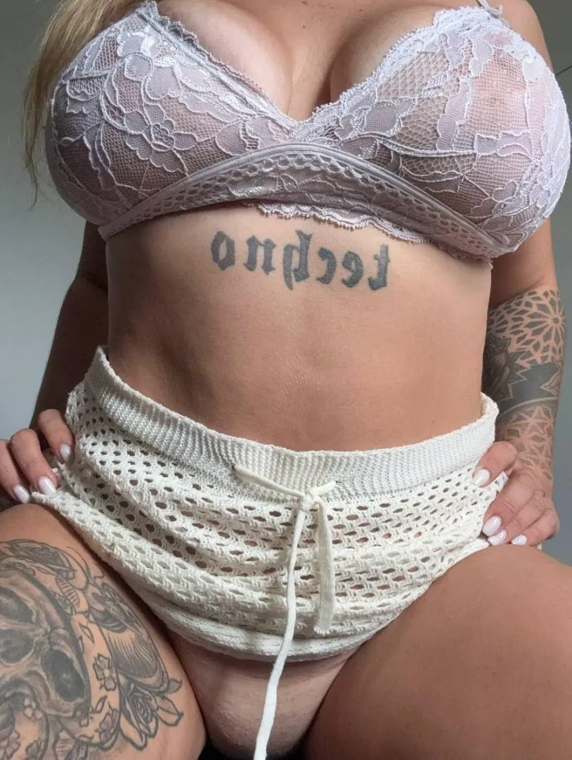 Just a thick mom who wants to be on top posted by SugarnSpicex23