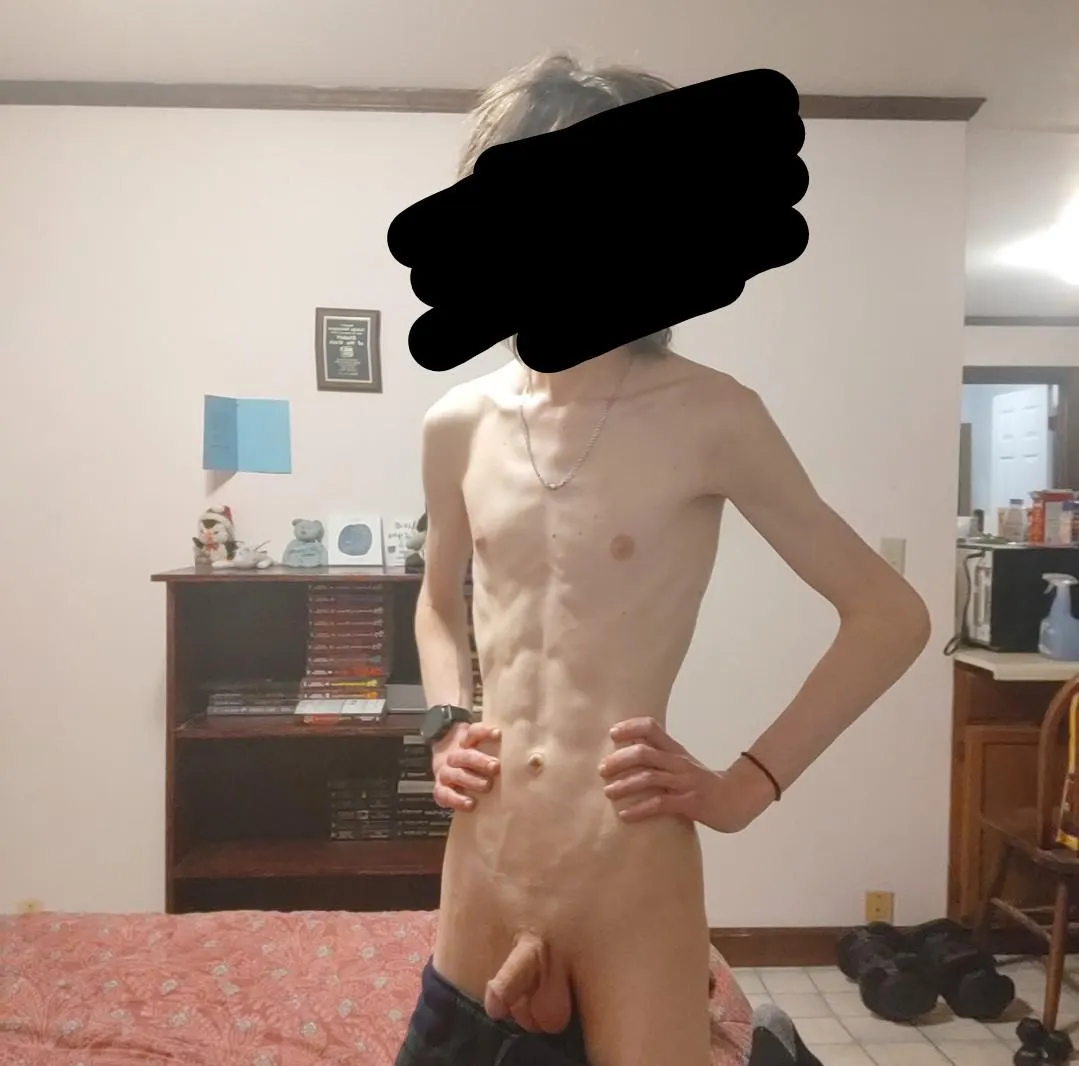 Just a Twink that runs long distance posted by Al3xandritee
