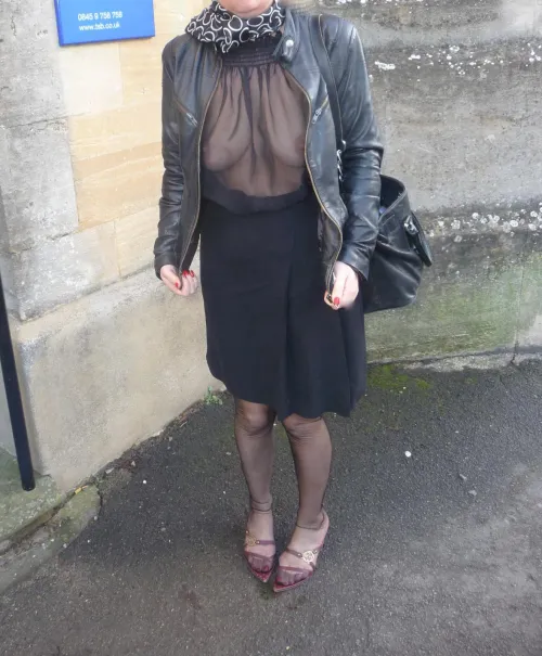 Just another day in the office.. by mumdonna2