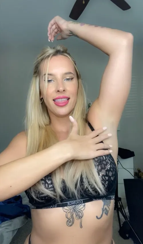 Just because I look innocent doesn't mean I don't want to be tied down and used like a toy by Summer_haze21