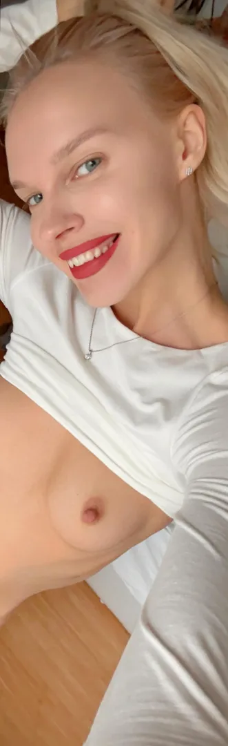 Just came thinking about your hands on my body right now posted by nasherocha