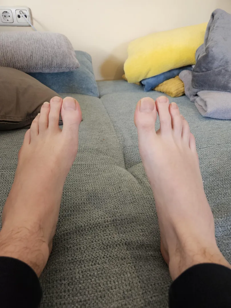 Just chilling :D posted by Dominant_Seif