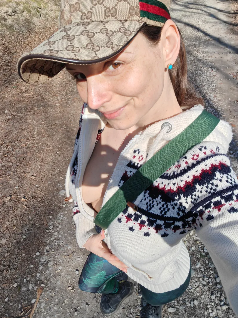 Just enjoying the fresh air and sunshine today posted by LauraSimonova