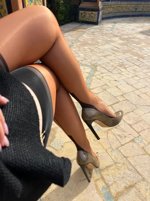 just enjoying the view by MalinaWhispers