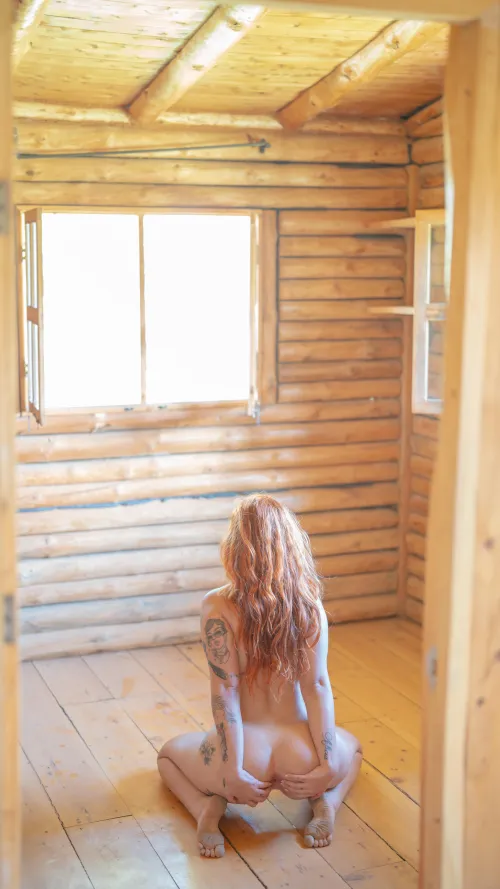 Just found out I'm obsessed with taking photos in a cabin by alejayvt