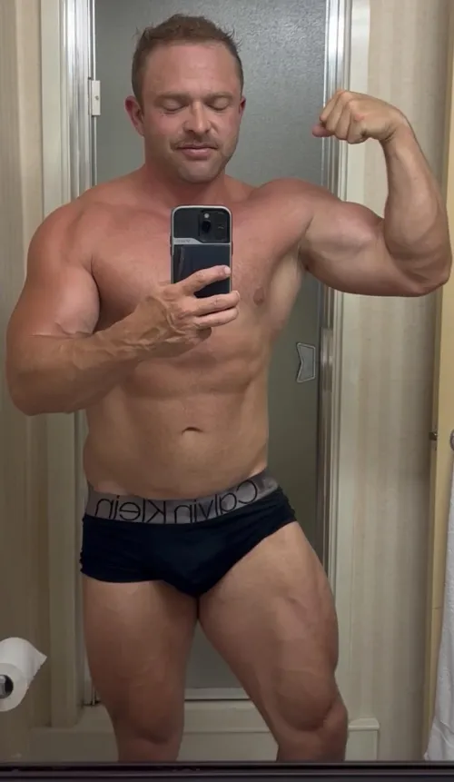 Just got gave a hot Massage by Jimisagem1