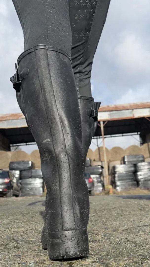 Just heading out in the wellies  posted by Relevant-Song8870