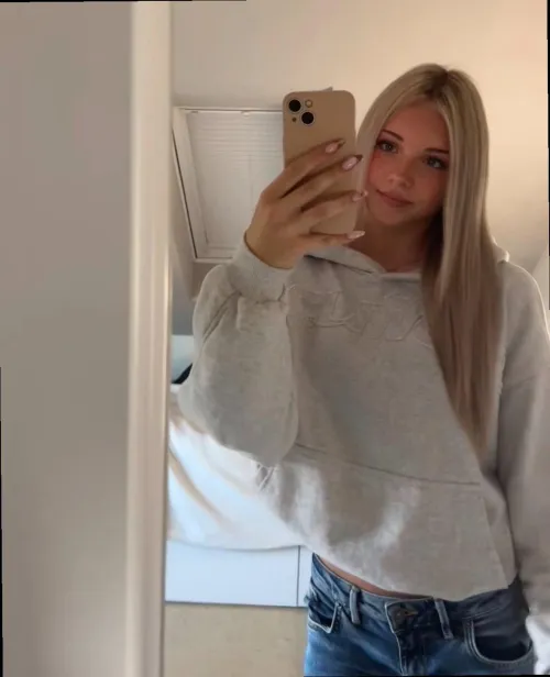 just hit 18 and i’m itching for fun wanna sneak around with me by Creative_Stretch_718