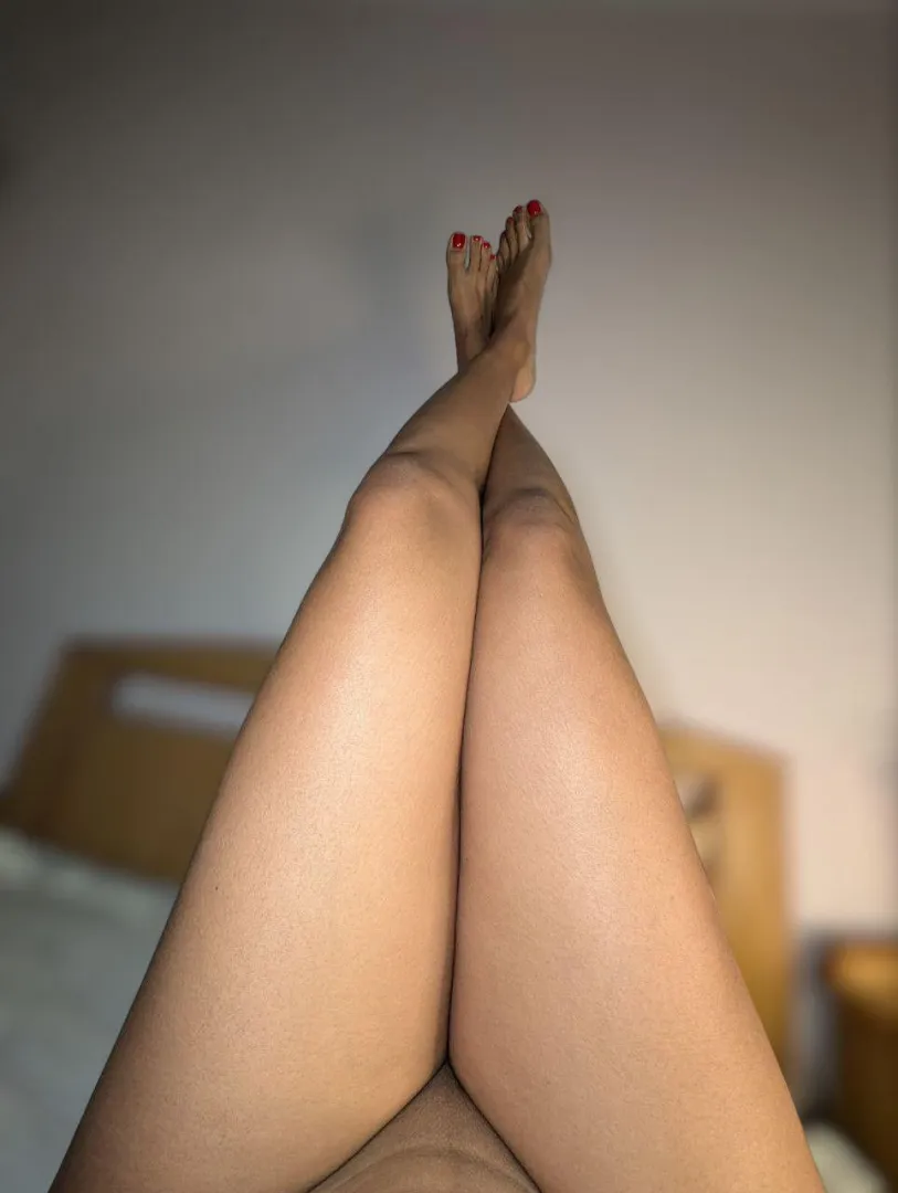 just imagine my lengs on your shoulders posted by Serious-Junket-4256