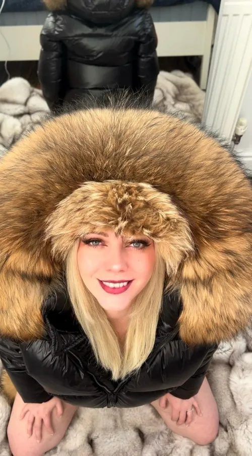 Just made a hot new b/g video in my Arctic Army  by Aurora-Indica