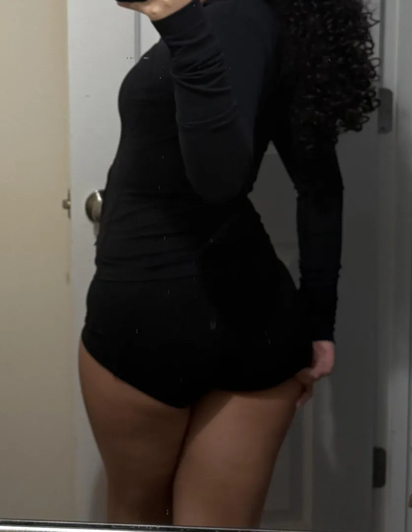 just me….. posted by prettysashaxo