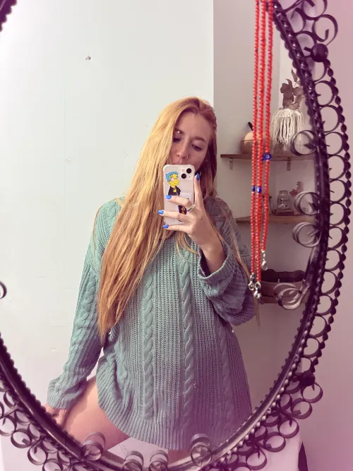 Just me and my long hair by BarbieNaughty90