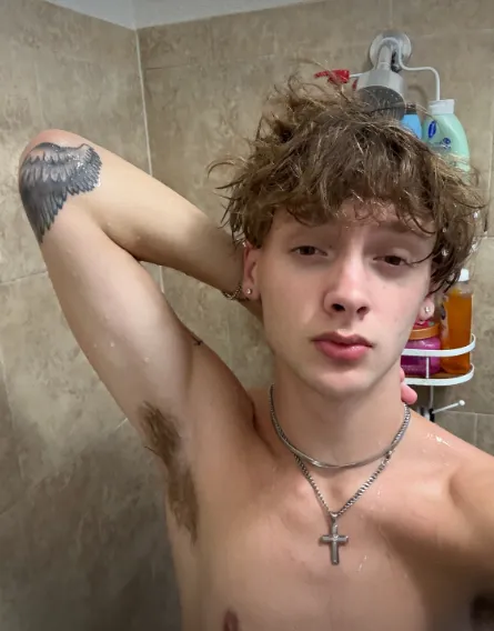 Just me… and my pits  posted by Due-Cost5031