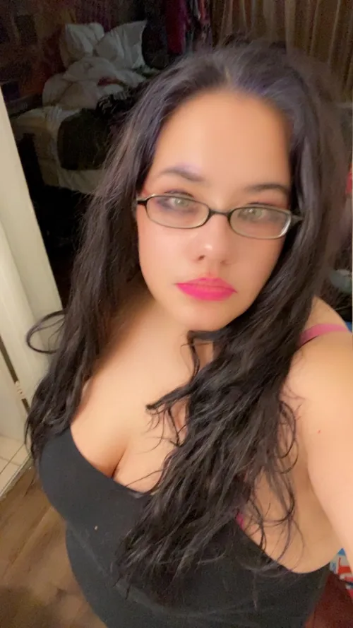 Just moved to Elkhart and I’m in need of some party favors by deenameena