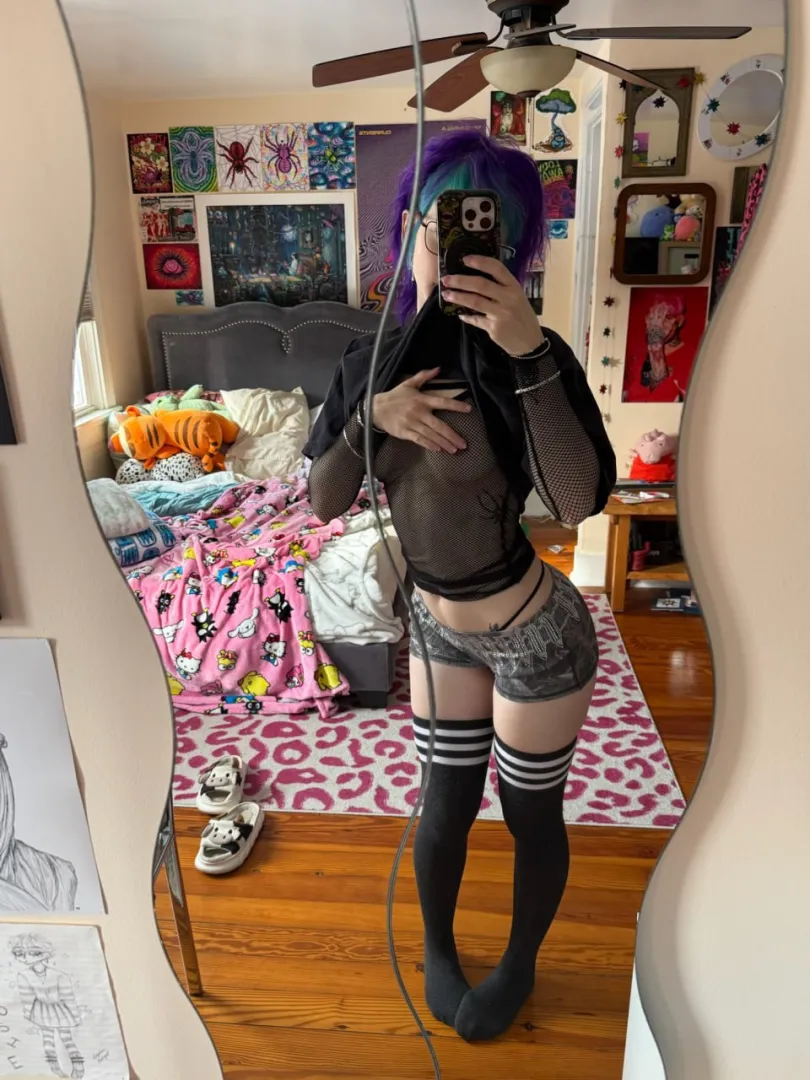 Just say YES, I will send you free nudes posted by CaterpillarFit497