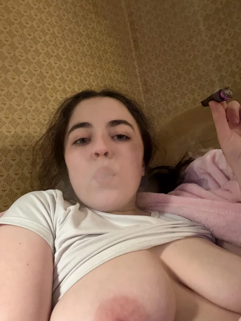 Just smoking wyd lol posted by stinky_pantiesforyou