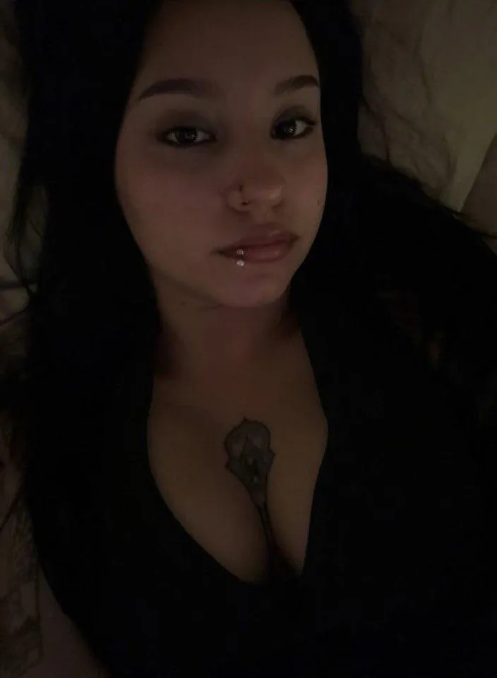 Just the right mix of mischief and charm posted by Jazzlike-Sort-806