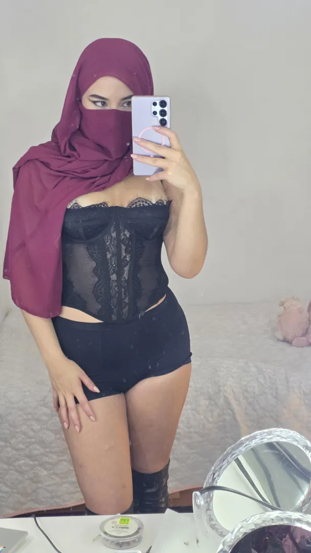 Just the third day of Ramadan am so horny.. How are you holding up? posted by nami_yuna