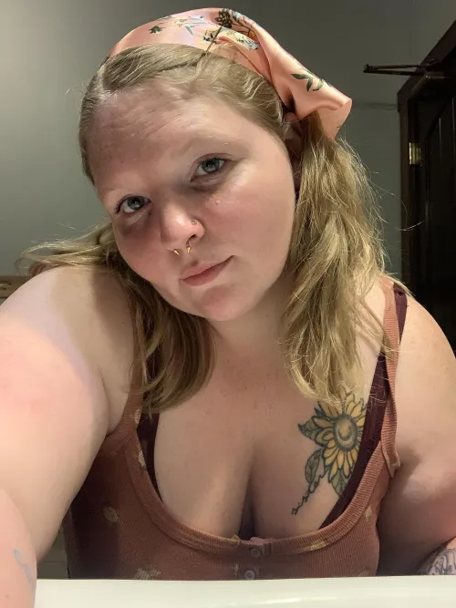 Just vibing ✨ by daddyspawgprincess