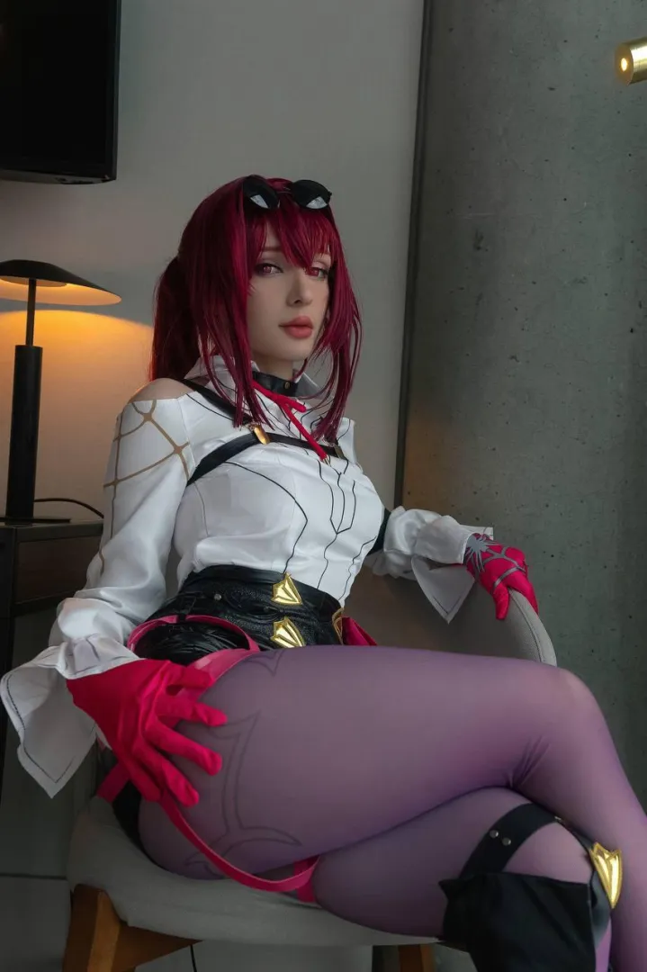 Kafka cosplay (Hioshicos) posted by Hioshicos